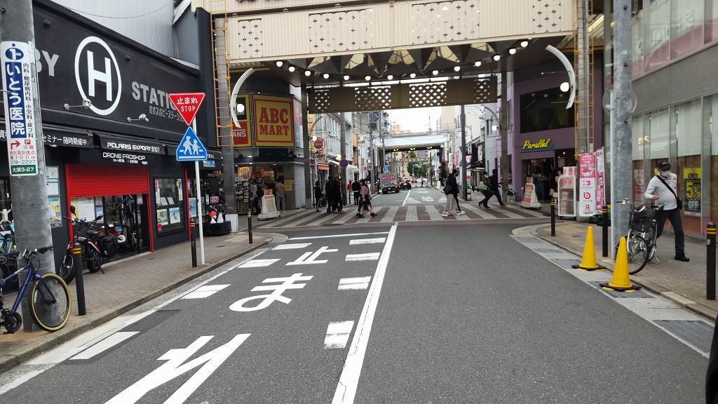 大須ABCMART付近