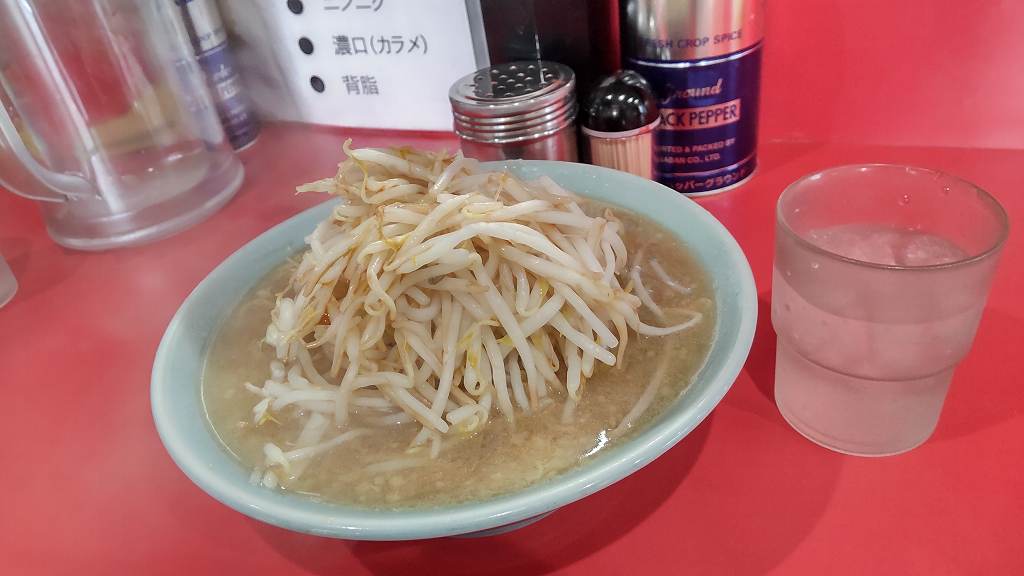 ラーメン大